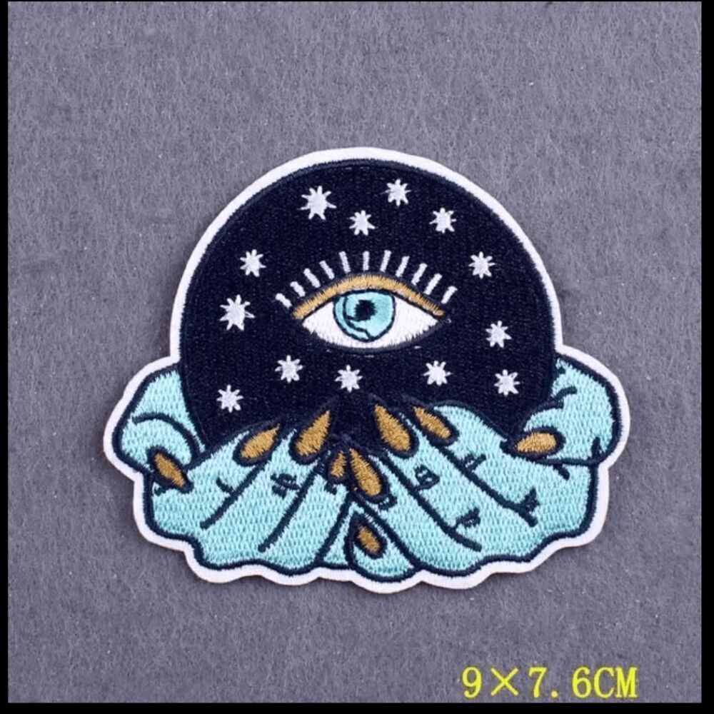 NWOT Blue Hands Holding a Crystal Ball with Eyeball  Iron On Applique Patch - 3"